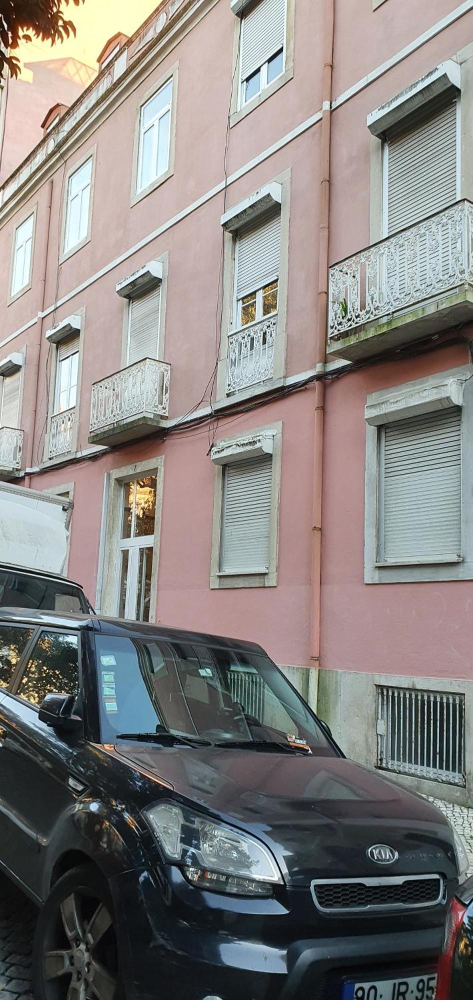 Fabulous Anjos Apartment *